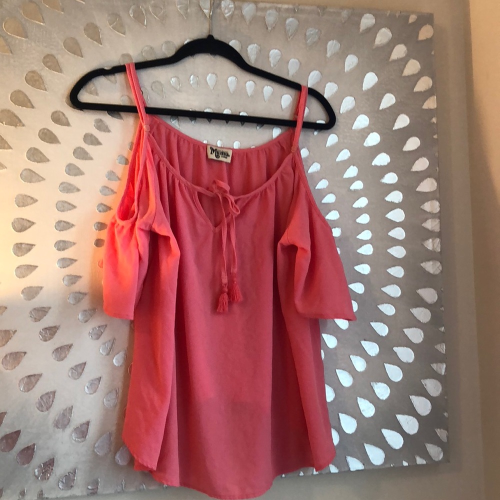Show Me Your MuMu Cold-Shoulder Top